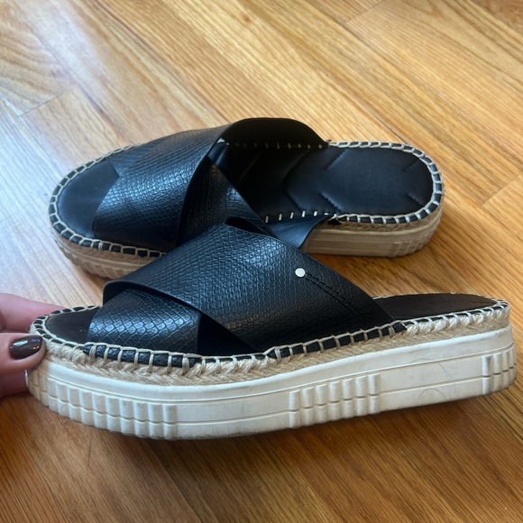 Franco Sarto Criss Cross Platform Sandal - Picture 2 of 3